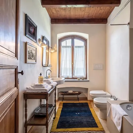 Bric Del Vento, Short Term Affittacamere Soglio